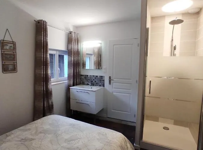 Le Biardais - Du Bessin 度假居